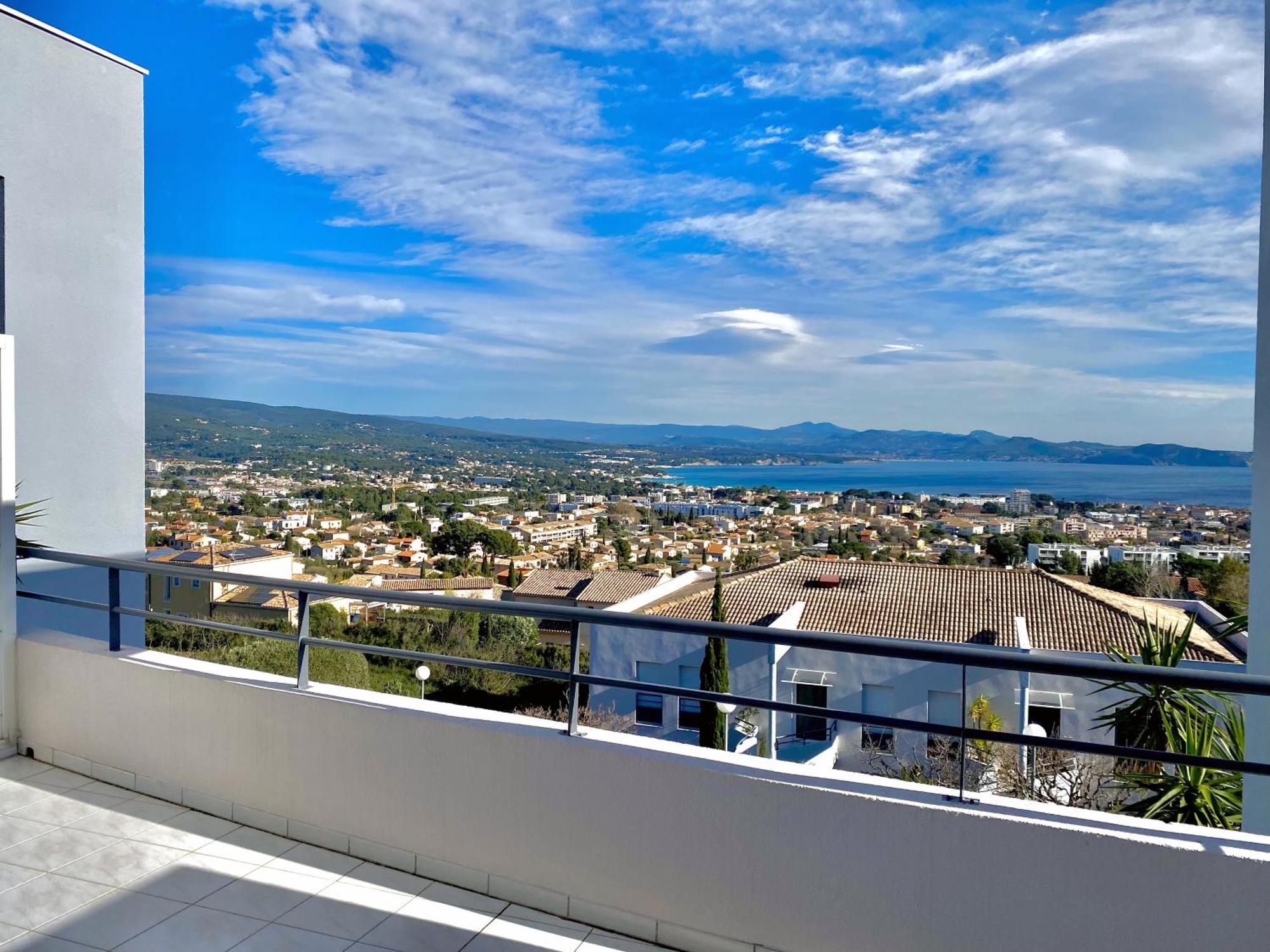 Sea View Climatise Terrasse Vue Mer Parking By Laconciergerie13 La Ciotat Exterior photo